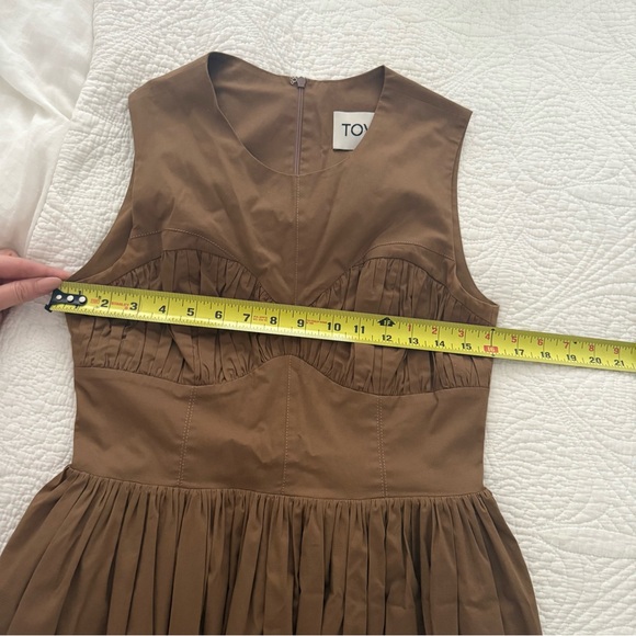 Tove Brown Sleeveless Dress - Picture 11 of 12
